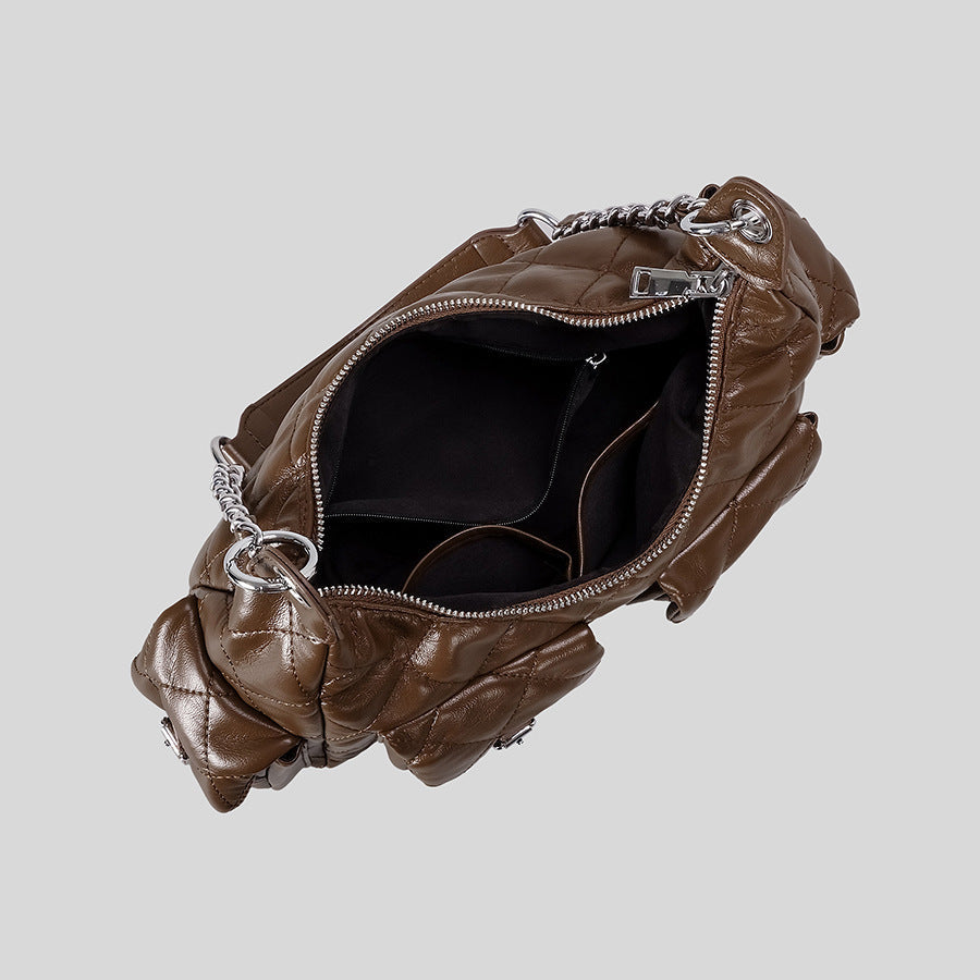 Bolso acolchado con múltiples bolsillos