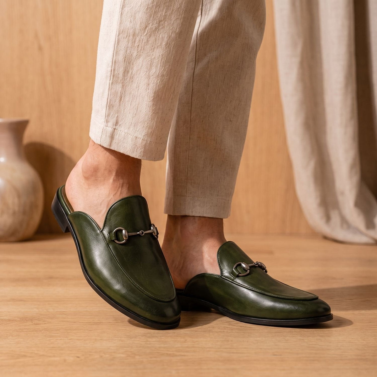 Mocasines mule destalonados de piel premium con bocado para hombre