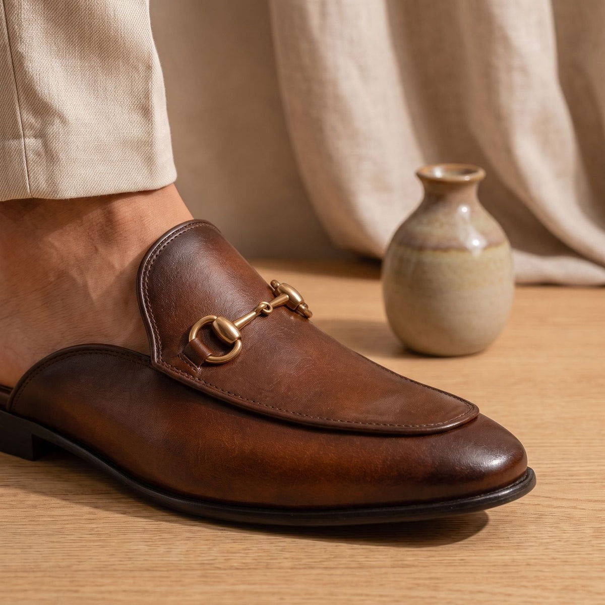 Mocasines mule destalonados de piel premium con bocado para hombre
