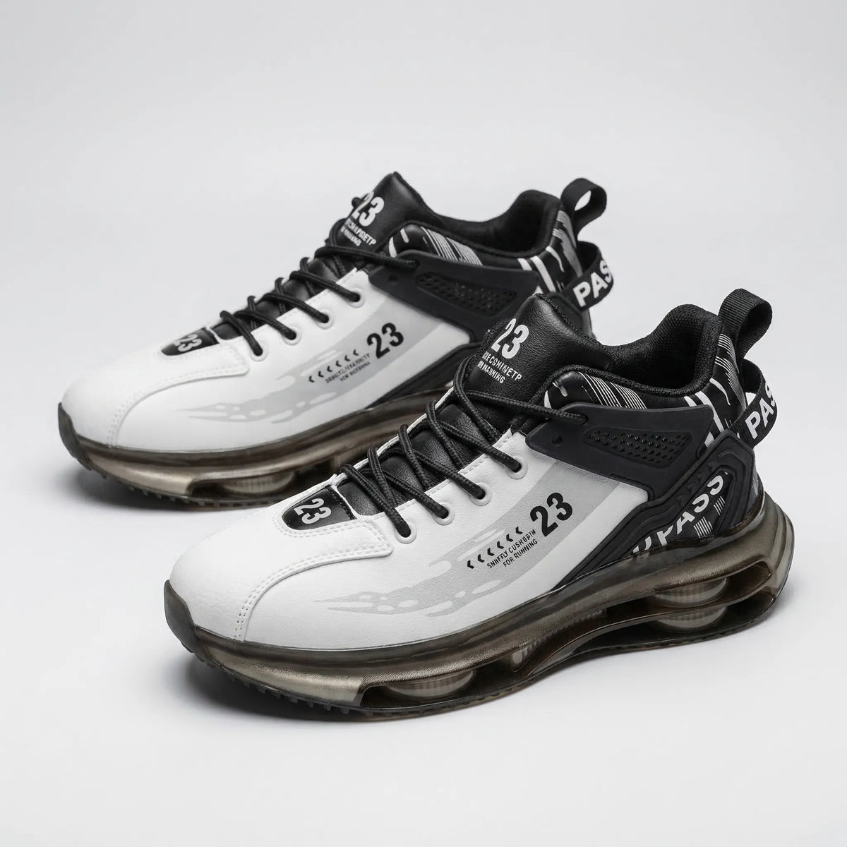 Zapatillas deportivas de caña media con cordones